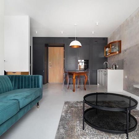Wola Artistic Designer Apartment 华沙 外观 照片