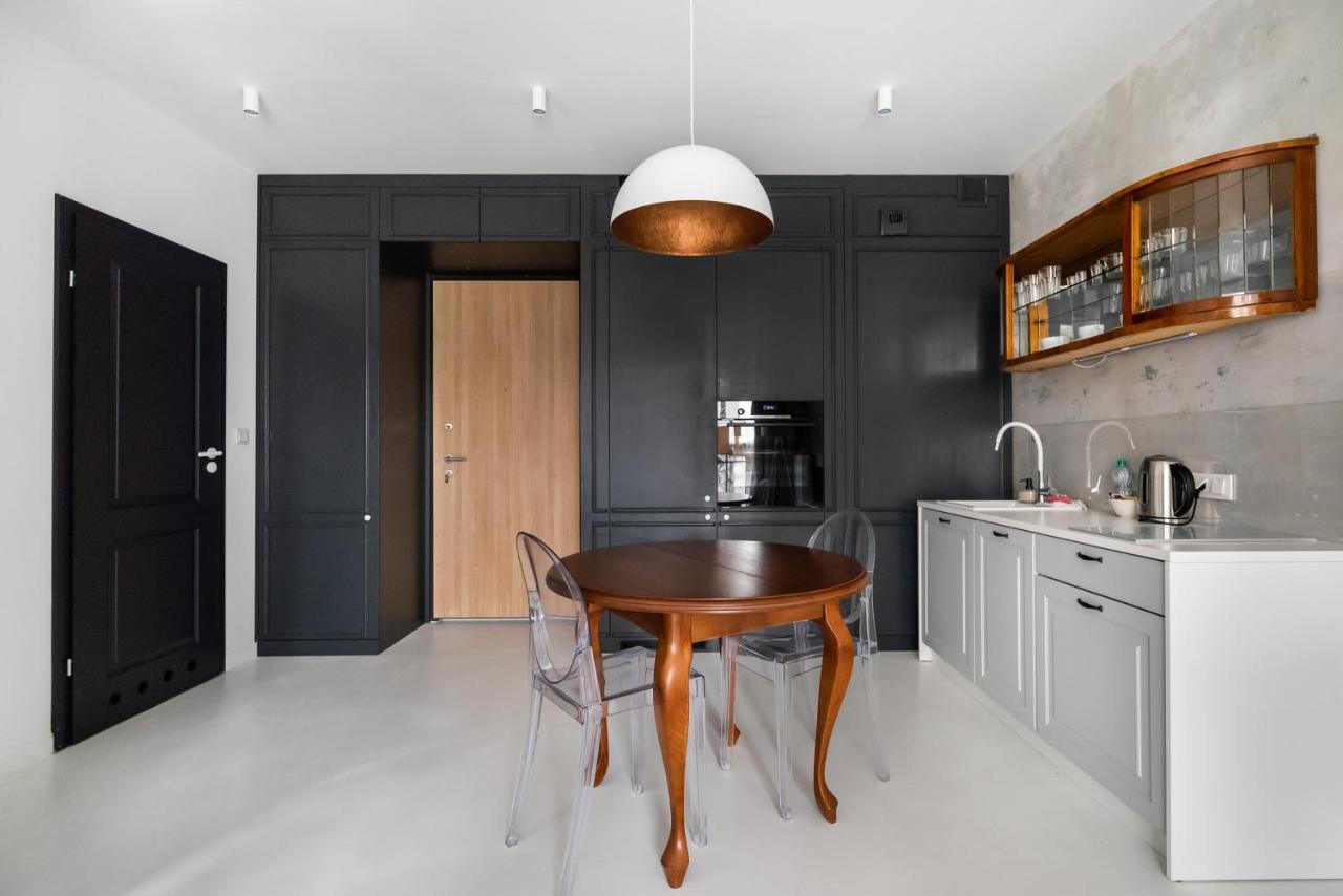 Wola Artistic Designer Apartment 华沙 外观 照片